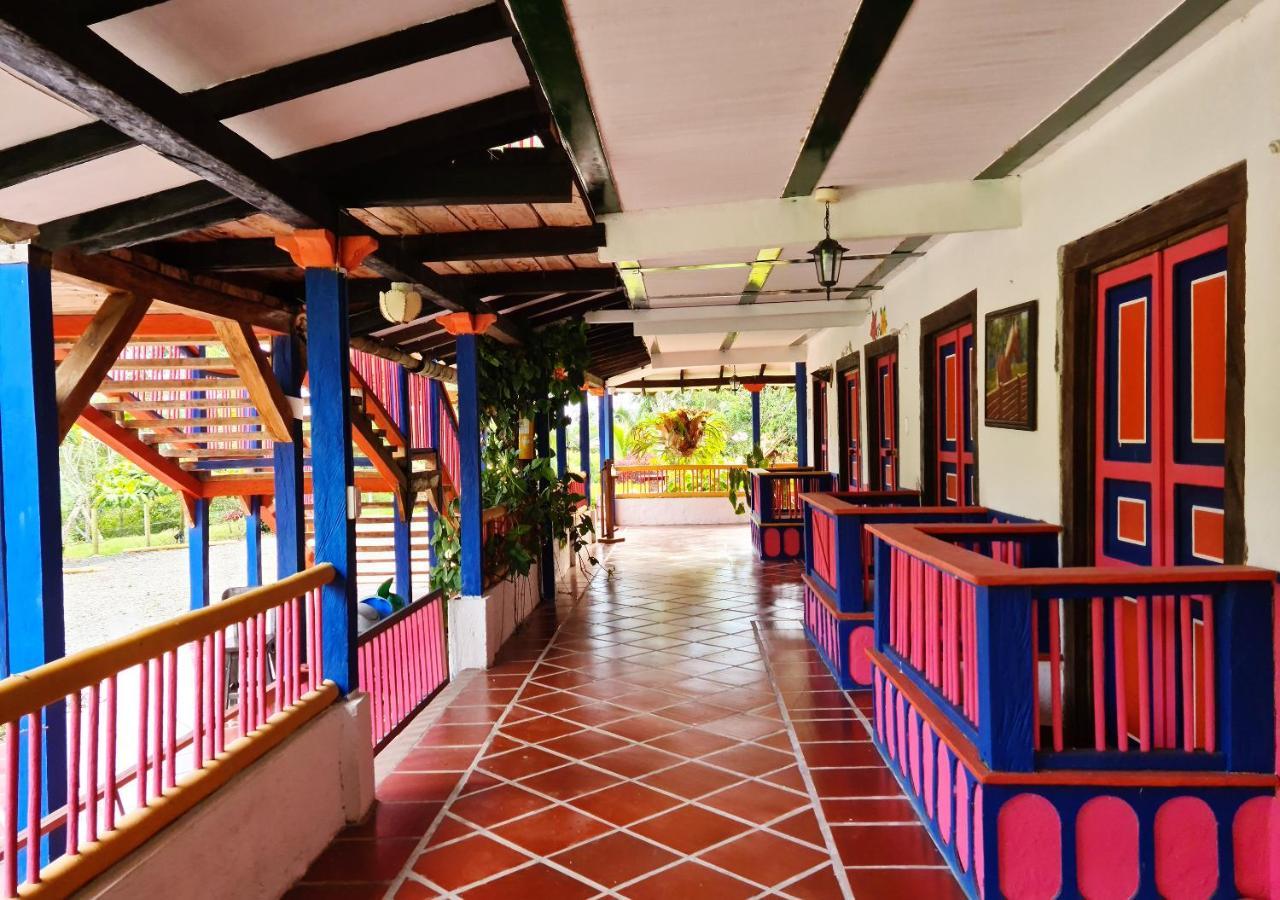 Hacienda Hotel El Percal Pueblo Tapao Exterior photo